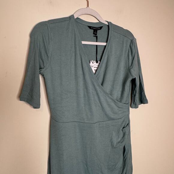 41 Hawthorn Blaise Dress Size Medium NWT Sage Green Ribbed Knit Faux Wrap - Picture 3 of 9